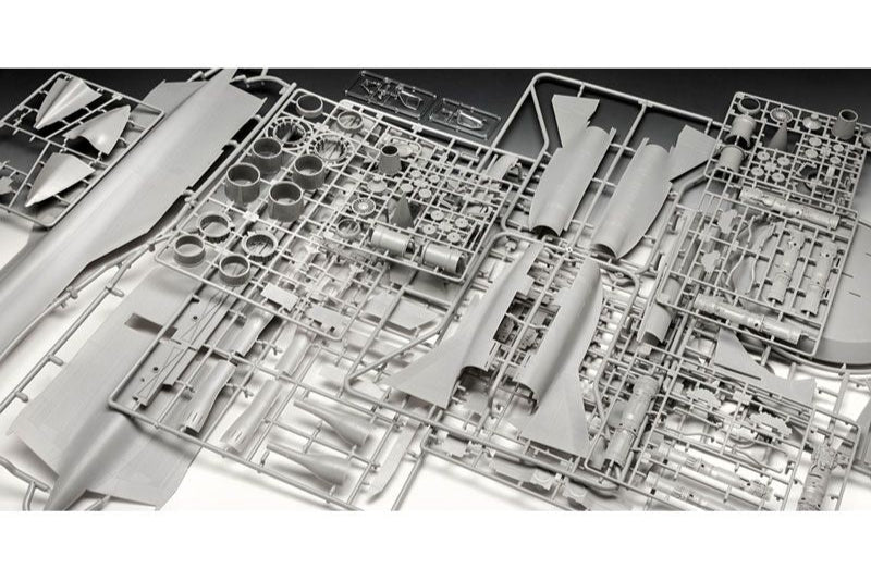 1:48 REVELL LOCKHEED SR-71 BLACKBIRD Plastic Model Kit