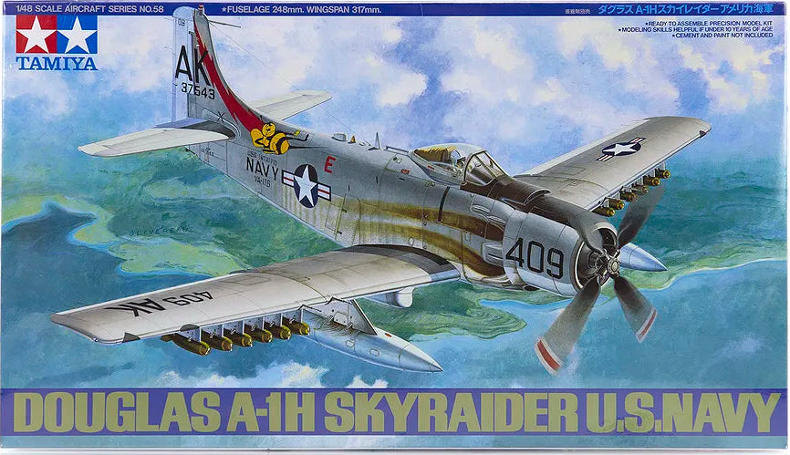 1:48 TAMIYA Douglas A-1H SKYRAIDER U.S Navy