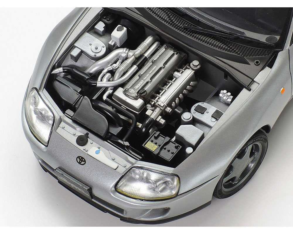 1:24 TAMIYA TOYOTA SUPRA Plastic Model Kit