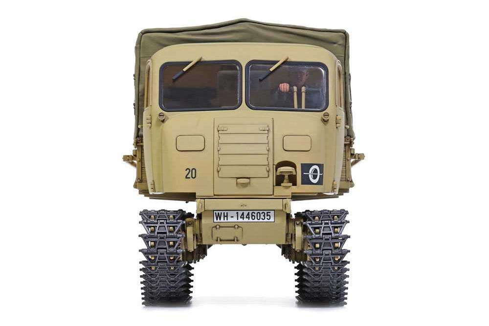 1:35 TAMIYA RSO/01 German Tractor