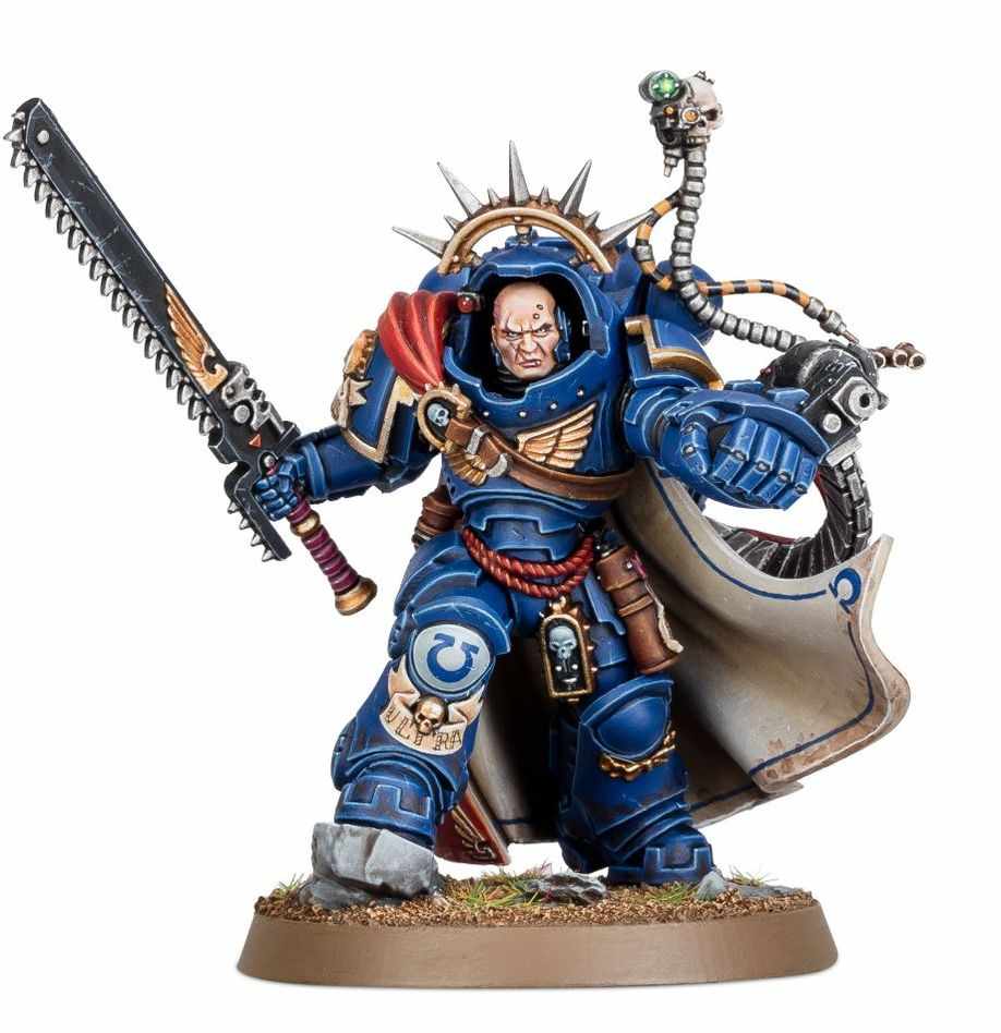 WARHAMMER 40K Space Marines: Captain in Gravis Armour