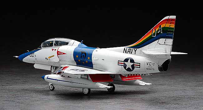 1:48 HASEGAWA TA-4J SKYHAWK Plastic Model Kit