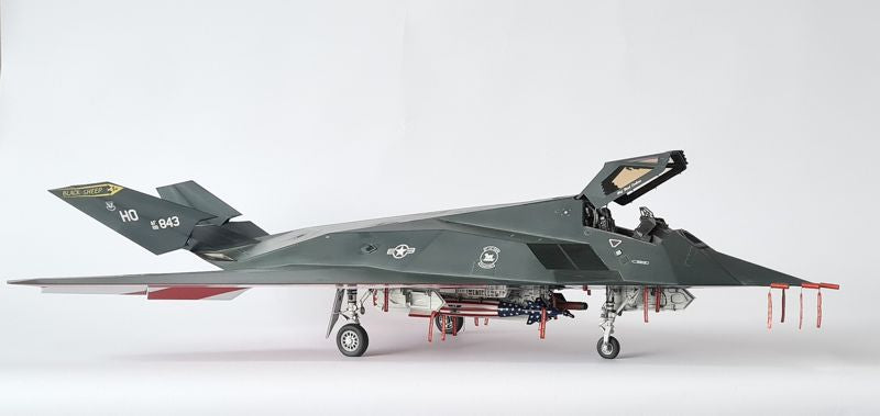 1:32 Trumpeter F-117A Nighthawk Plastic Model Kit
