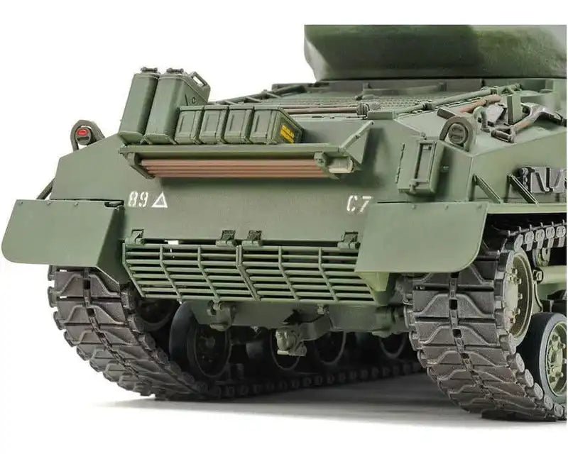 1:35 TAMIYA M4A3E8 SHERMAN "EASY EIGHT" U.S. MEDIUM TANK KOREAN WAR
