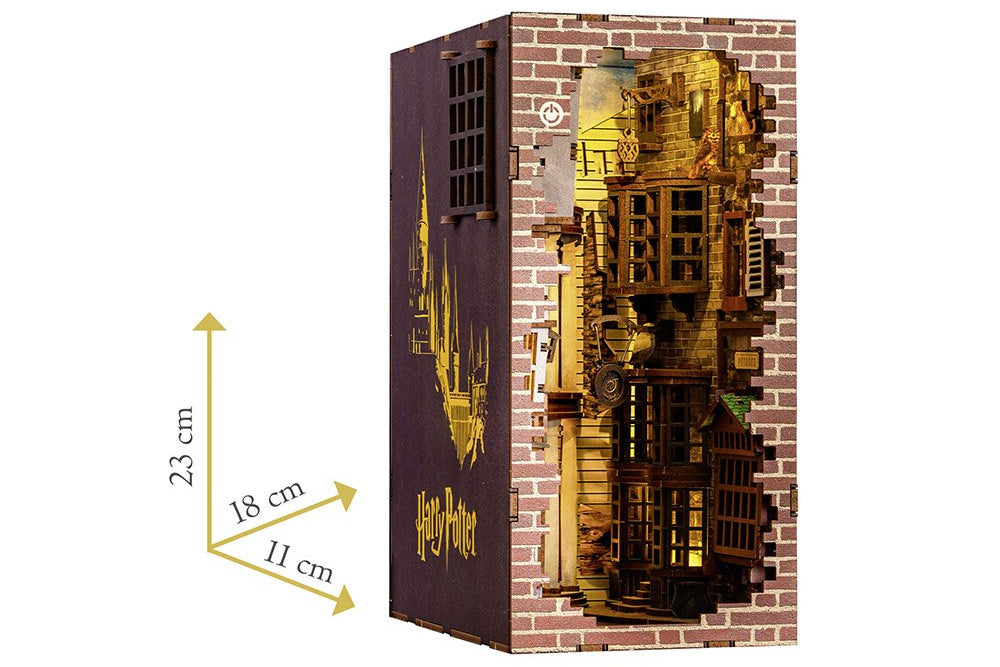 REVELL BOOK NOOK - HARRY POTTER: DIAGON ALLEY