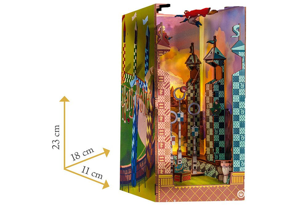 REVELL BOOK NOOK - HARRY POTTER: QUIDDITCH FIELD