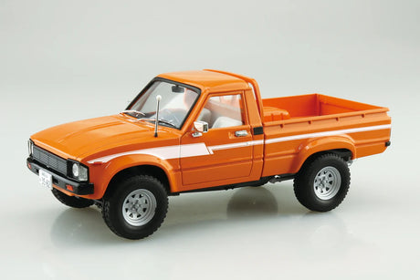 1:24 AOSHIMA TOYOTA RN30 HILUX LIFT UP CUSTOM '78