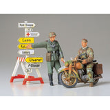 1:35 TAMIYA German Motorcycle Orderly Set