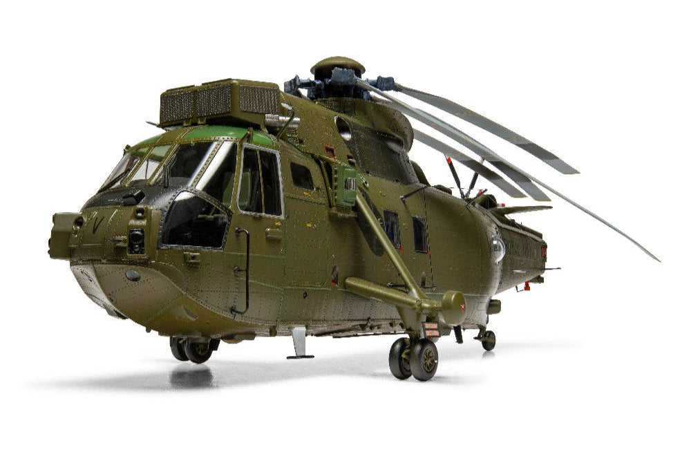 1:48 AIRFIX WESTLAND SEA KING HC.4 Plastic Model Kit