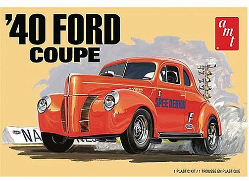 1:25 AMT 1940 Ford Coupe Plastic Model Kit