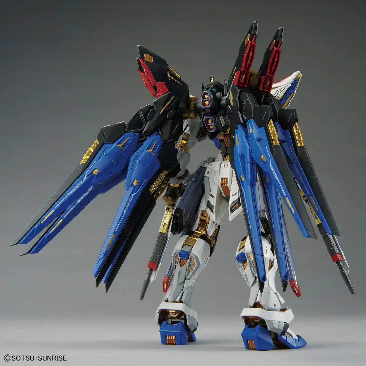 1:100 BANDAI MGEX Strike Freedom Gundam