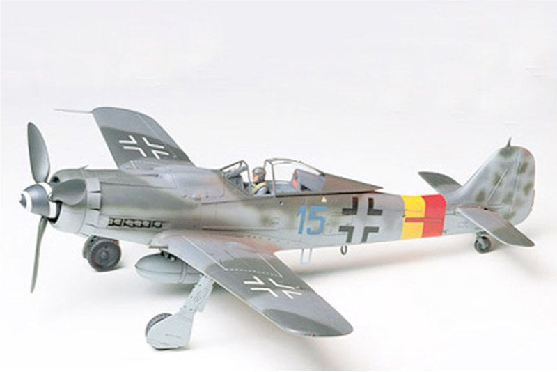 1:48 Tamiya Focke-Wulf FW190 D-9 Plastic Model Kit